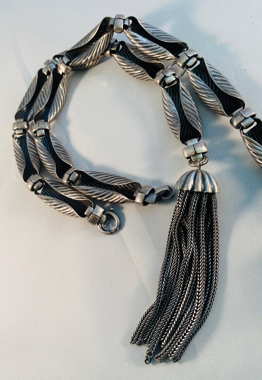 Napier necklace