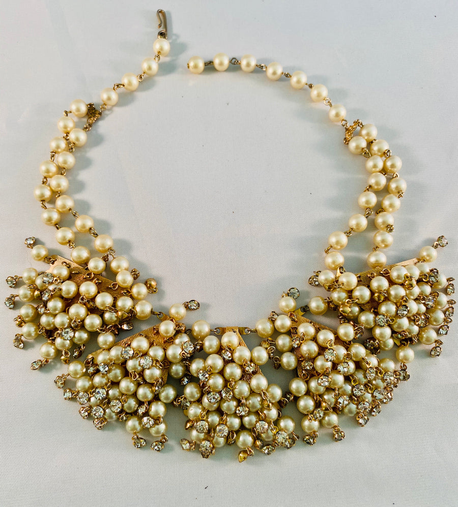 Fifties pearl wedding necklace