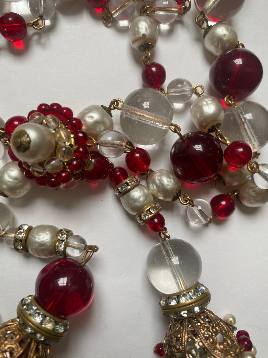 CHANEL Vintage Pearl Necklace Silver Red