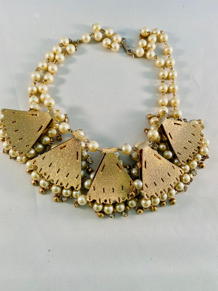 Fifties pearl wedding necklace